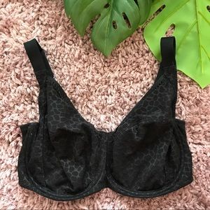 Wacoal underwire bra 3/$15 bundle